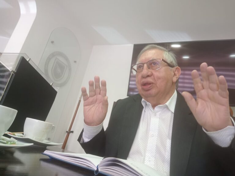 Colombia: Coronel (r) Carlos Alberto Velásquez busca la candidatura presidencial del Partido Conservador