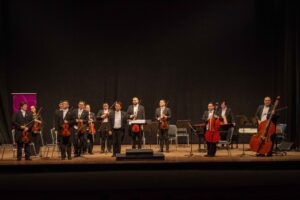 La OCMA lleva su música al barrio San Antonio