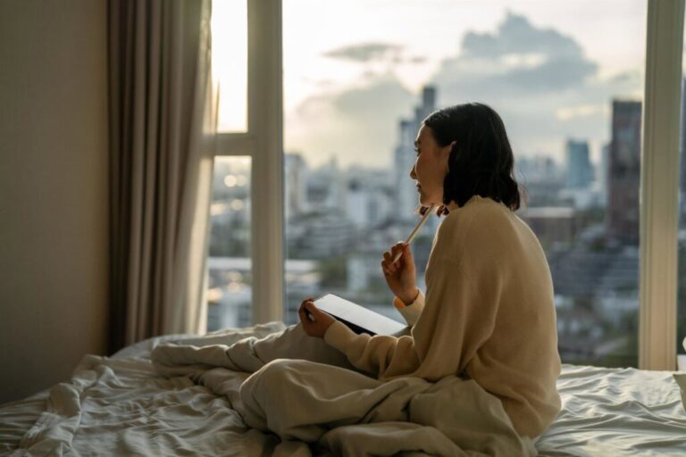 La ciencia revela cómo manifestar tu felicidad: «tan rápido que asusta» y sin costo alguno.