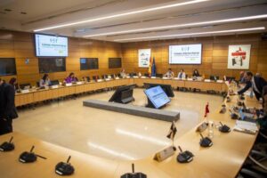 Mónica García informa que las comunidades autónomas del PP proporcionarán información sobre los programas de detección del cáncer.