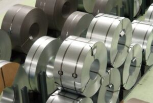 La producción industrial creció un 4,5% en septiembre sumando cuatro meses al alza