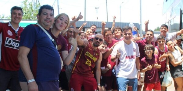 “Gratitud eterna al pueblo paraguayo”, expresa Lanús, campeón de la Sudamericana