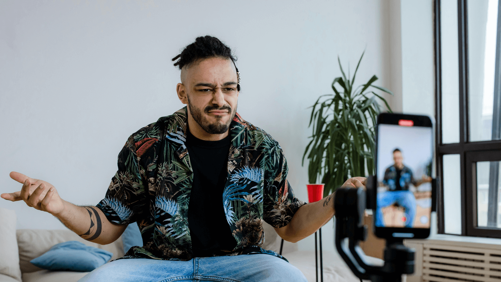 Decenas de canales de YouTube están siendo eliminados aparentemente sin razón