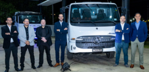 MERCEDES BENZ CAMIONES PRESENTÓ EL ACCELO 1116: Realizada en el showroom Astara-Ovando Norte