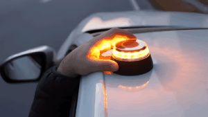 ¿Cuánto dura realmente la batería de una baliza V16 cuando la enciendes?