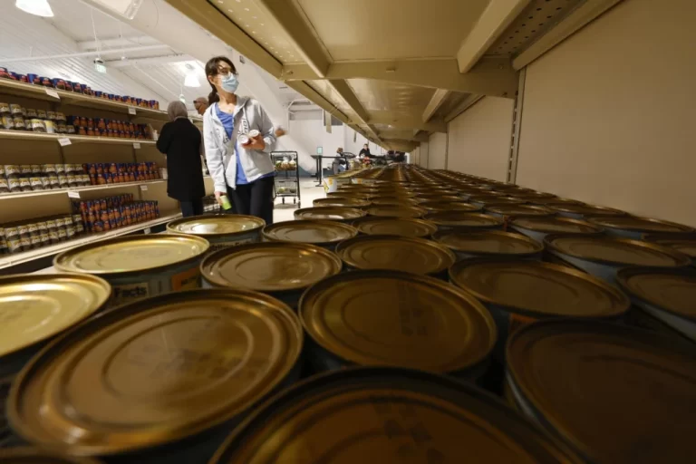 Crisis de alimentos y desperdicio: la paradoja alimentaria en EE.UU.