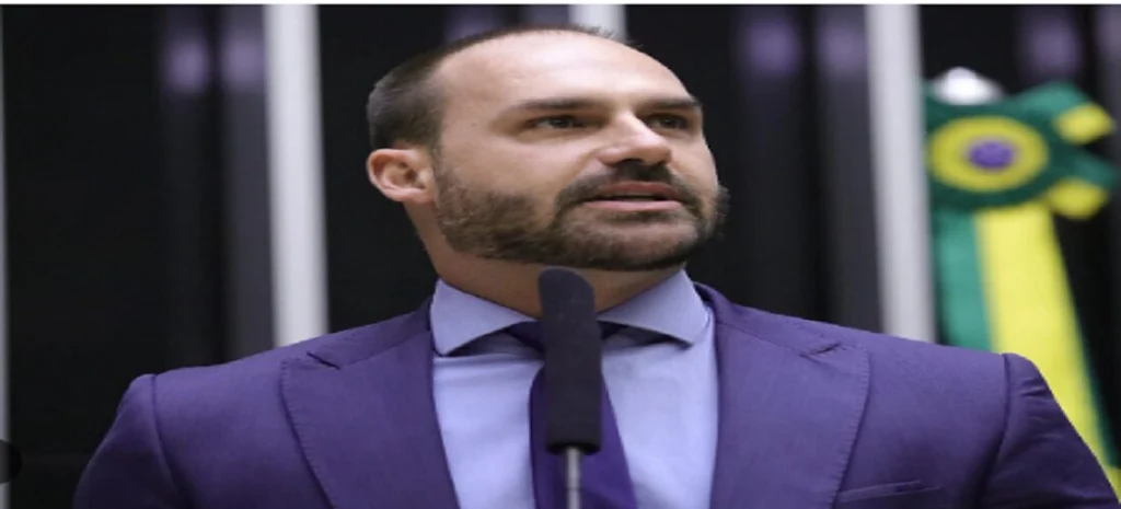 Abren juicio contra Eduardo Bolsonaro en Brasil por obstrucción a la justicia