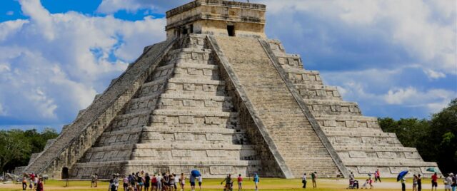 chichen-itza-e1764111748267