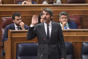 Urtasun propone donar 200.000 euros al Fondo de Protección del Patrimonio Palestino