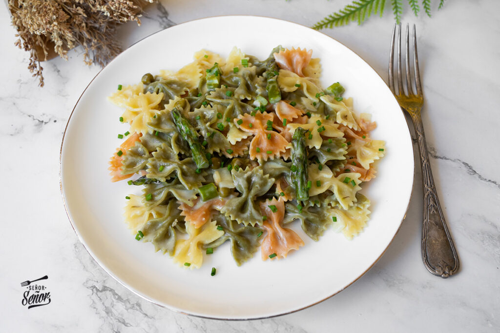 Pasta primavera. Receta sana, fácil y casera