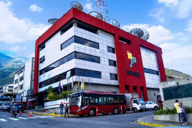 teleSUR recibe distinción internacional por su contribución a la comunicación para la paz