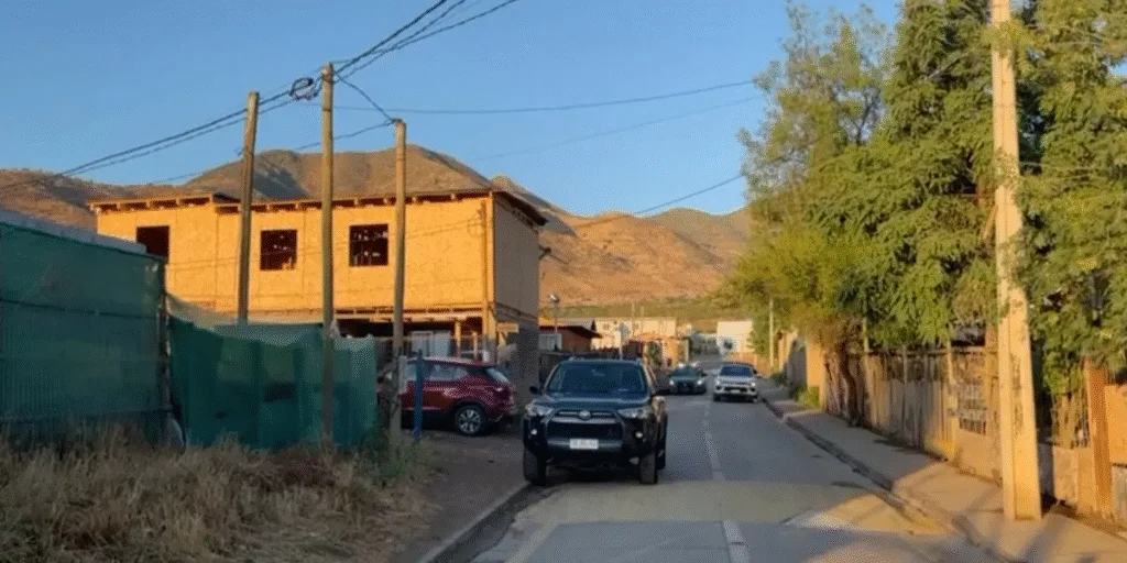 Venezolano fue asesinado durante un robo en Chile: Su madre resulta herida