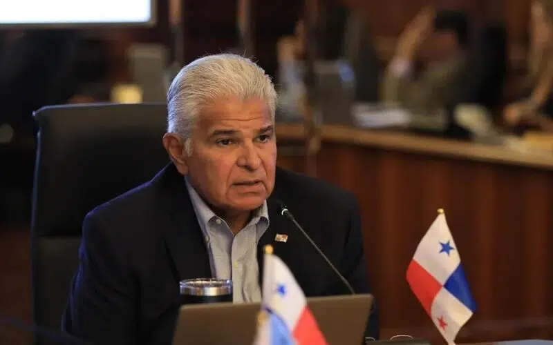 Panamá insiste en que está fuera de cualquier «acto hostil contra Venezuela»