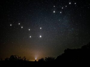 Estrellas en el Pirineo: programa, eclipses y sedes