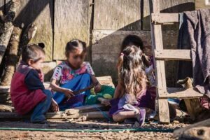 La riqueza de la pobreza: lo que se aprende viviendo con los pobres