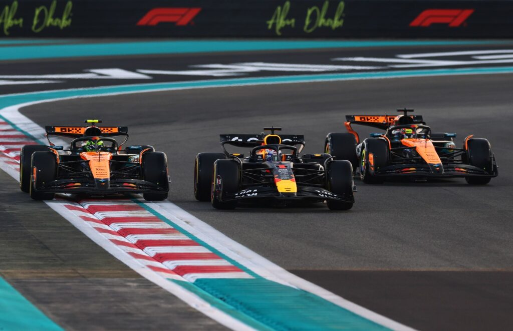 Verstappen admite sorpresa con apoyo en 2025 y dice: «A la gente le gusta el más débil»
