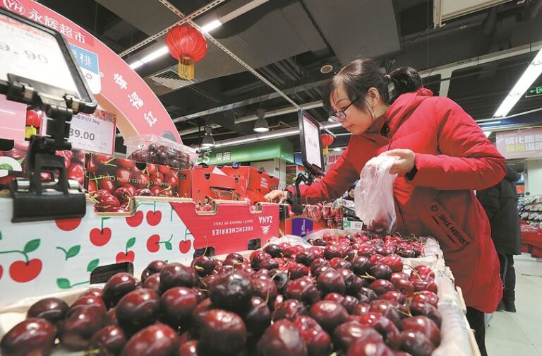 ¿Cerezas con chips? Una empresa chilena estrenó un método para “blindar” la fruta enviada a China y asegurarse de que no pierda calidad en el viaje