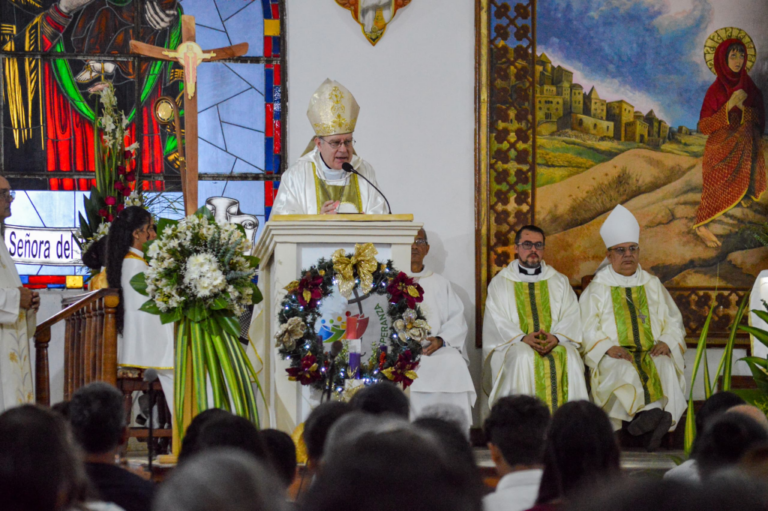 Nuncio Apostólico cumple agenda de seis días en Margarita