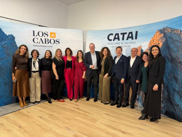 los-cabos-en-fitur-1-e1769210085348