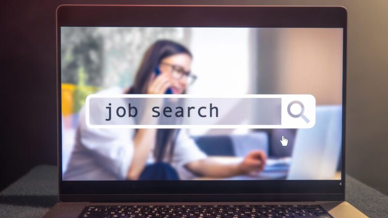 El SEPE ofrece cientos de empleos en Madrid para distintos sectores: muchos de ellos sin experiencia