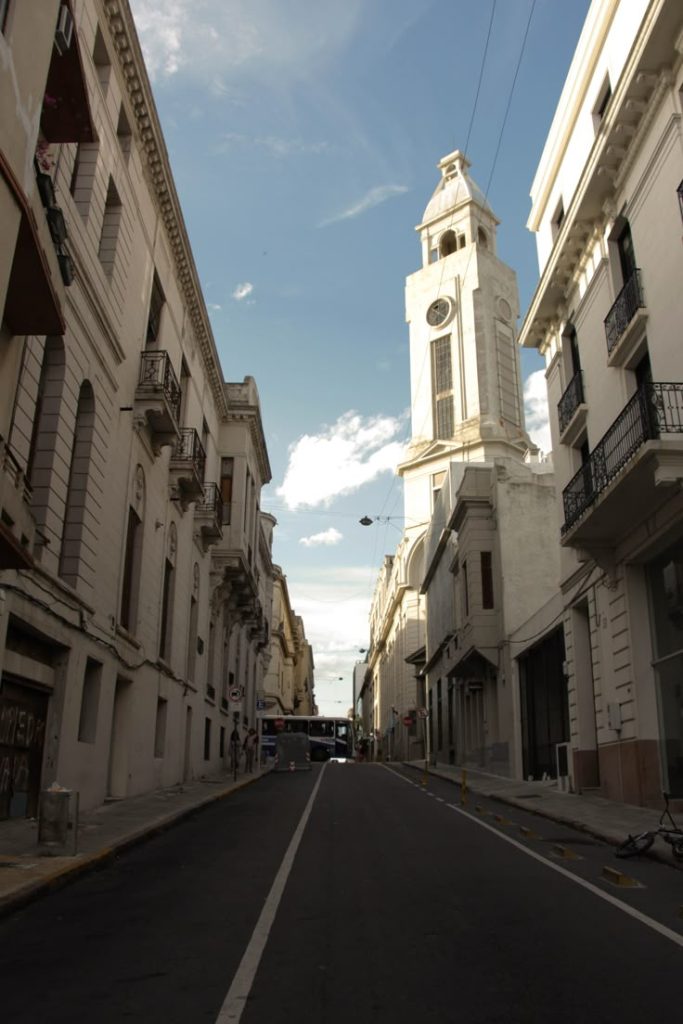 El túnel, la Aduana y motín millonario