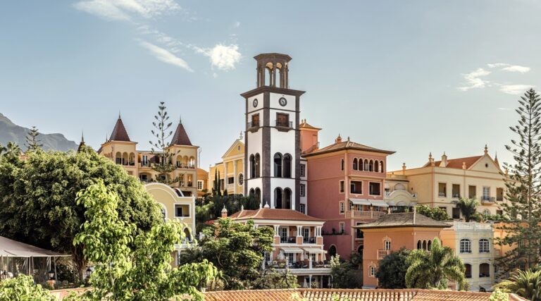 Bahía del Duque impulsa su estrategia de excelencia