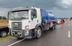 Un peatón murió tras ser embestido por un camión en una ruta nacional