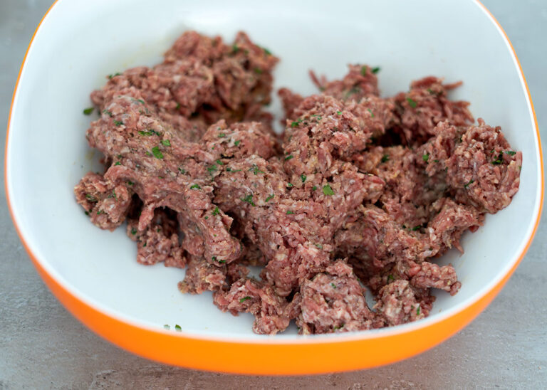 carne-picada-mini-hamburguesas-00449