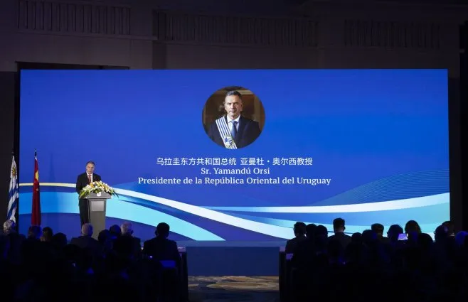 Orsi promueve comercio e inversiones ante 170 empresarios chinos