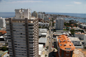 Desbarataron una banda que clonaba tarjetas para pagar hoteles