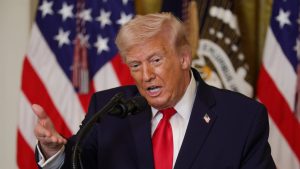 Trump revela si sigue interesado en que le otorguen el Nobel de la Paz