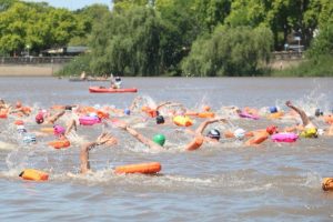 Regatas organiza la primera edición del “Desafío de la Ribera” de aguas abiertas