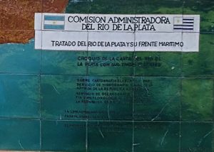 Comisiones Administradoras por Yamandú Flangini