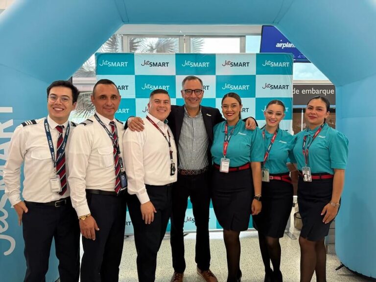 JETSMART-MONTERIA-4-1
