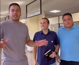 Prieto asegura que el “sistema” no logrará que renuncie a su candidatura