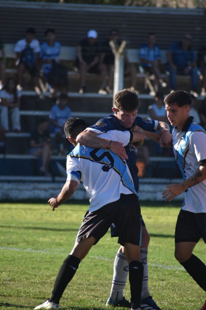 La Emilia sigue firme y Somisa logró su primer triunfo en el Apertura “Jorge Piaggio”