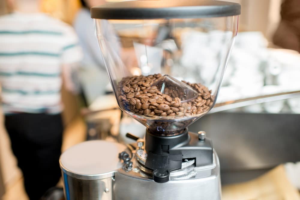 Tipos de Molinillo de Café y claves para elegir el perfecto Tipos de Molinillo de Café y claves para elegir el perfecto