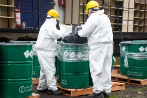 Residuos peligrosos fuera de control: el trabajo de la UBA y la UNR que expone un problema ambiental crítico en Argentina