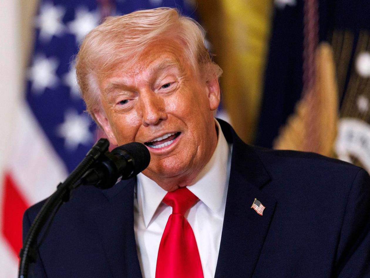 Trump ofrece una recompensa de diez millones de dólares por información de líderes iraníes