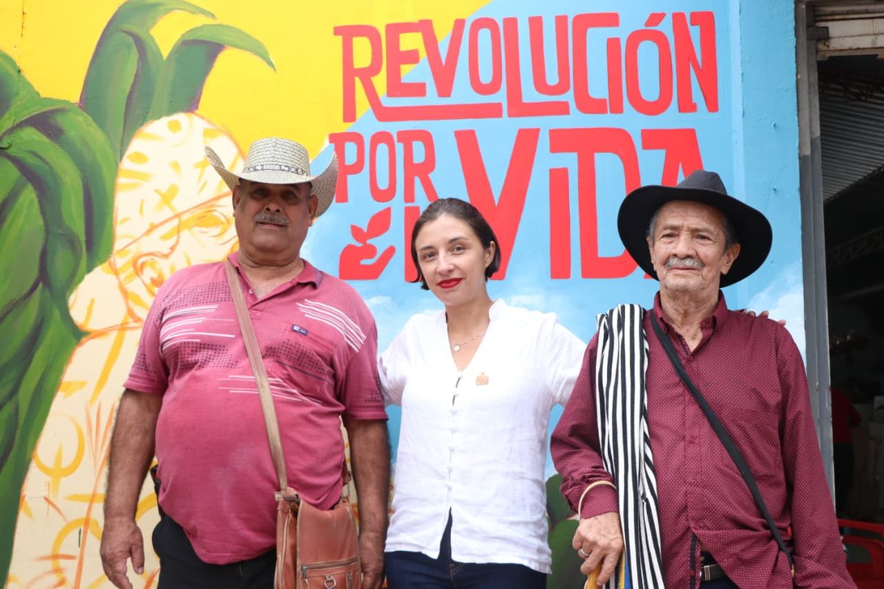 Colombia rompe el relato del hambre y consolida avances históricos liderados por el Ministerio de Agricultura Colombia rompe el relato del hambre y consolida avances históricos liderados por el Ministerio de Agricultura