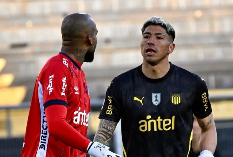 Nacional desmintió negociaciones por Brayan Cortés y aclaró su postura en el mercado de pases