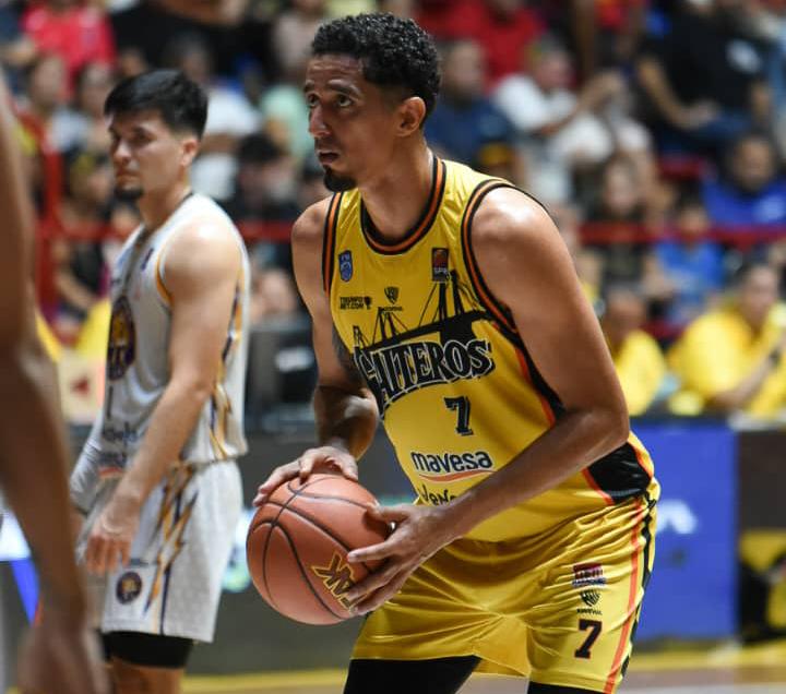 Playoffs. Brillantes Vs. Gaiteros del Zulia