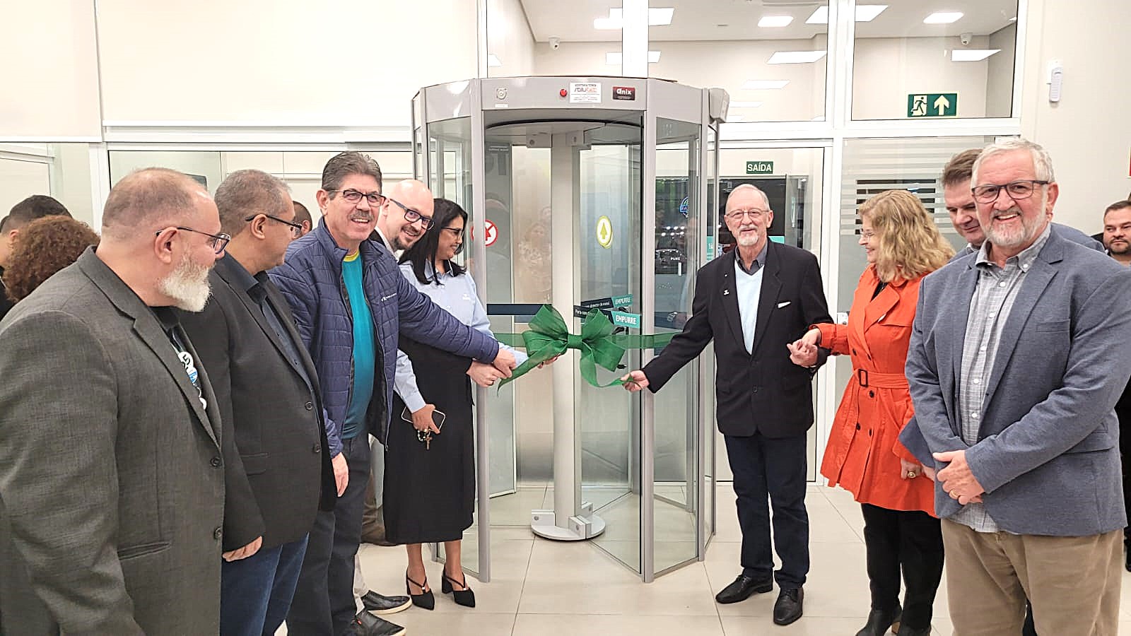 Sicoob Três Fronteiras amplia presença e inaugura nova agência