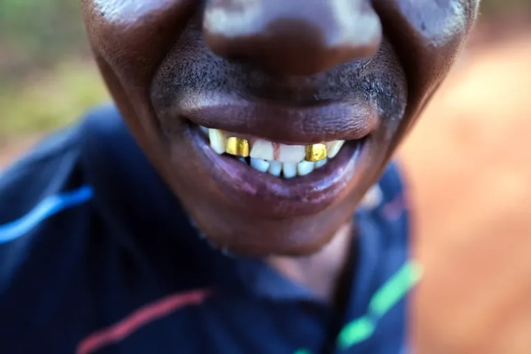 Ouro, escavadeiras e fuzis: como facções e milícias dominam garimpos clandestinos na Terra Indígena Sararé