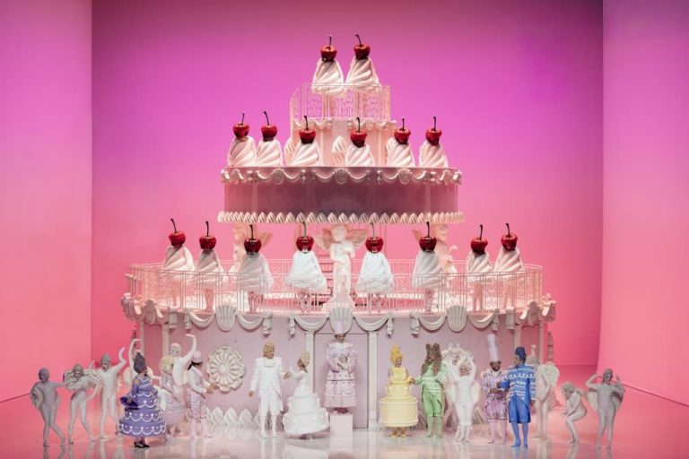 ‘Le nozze di Figaro’ llega al Liceu como una tarta nupcial atravesada por la sátira del poder