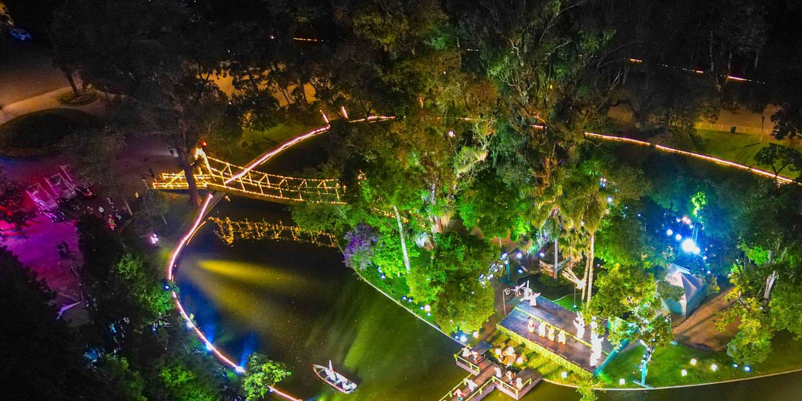 Passeio Público promove show de luzes e água durante as férias escolares Passeio Público promove show de luzes e água durante as férias escolares