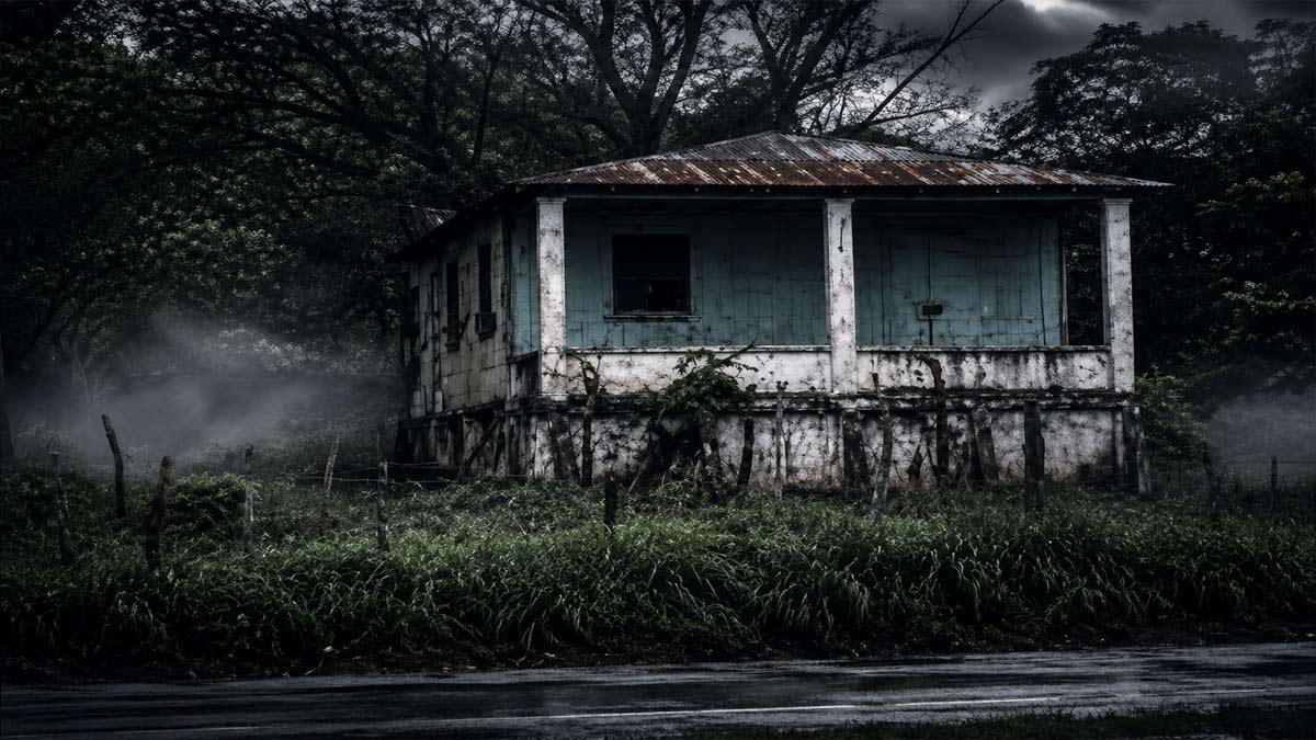 La casa abandonada del kilómetro 5 en La Vega, en República Dominicana La casa abandonada del kilómetro 5 en La Vega, en República Dominicana