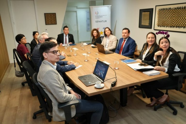 AVANZAN LAS GESTIONES PARA REACTIVAR LA MÚSICA PARAGUAYA EN RESTAURANTES Y HOTELES COMO PARTE DE LA EXPERIENCIA TURÍSTICA