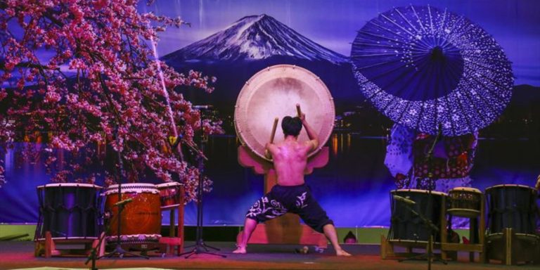 34º Haru Matsuri celebra a primavera no Barigui com comida japonesa e ação do Beto Carrero