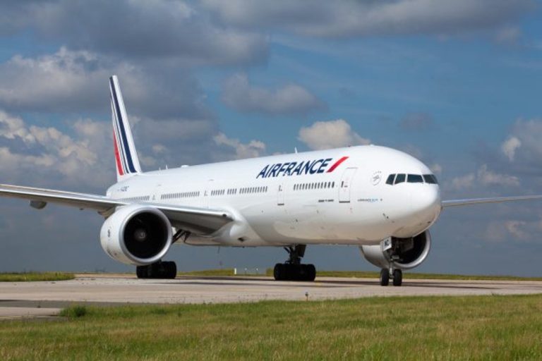 Air France operará tres vuelos para la visita de León XIV
